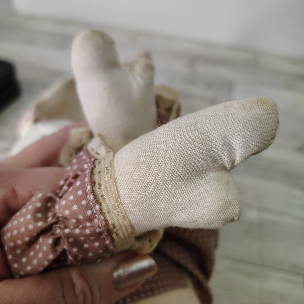 Vtg Country Style‎ Fabric Bunny Rabbit Muslin Doll 17" Tall Decor Cottagecore - Picture 11 of 14